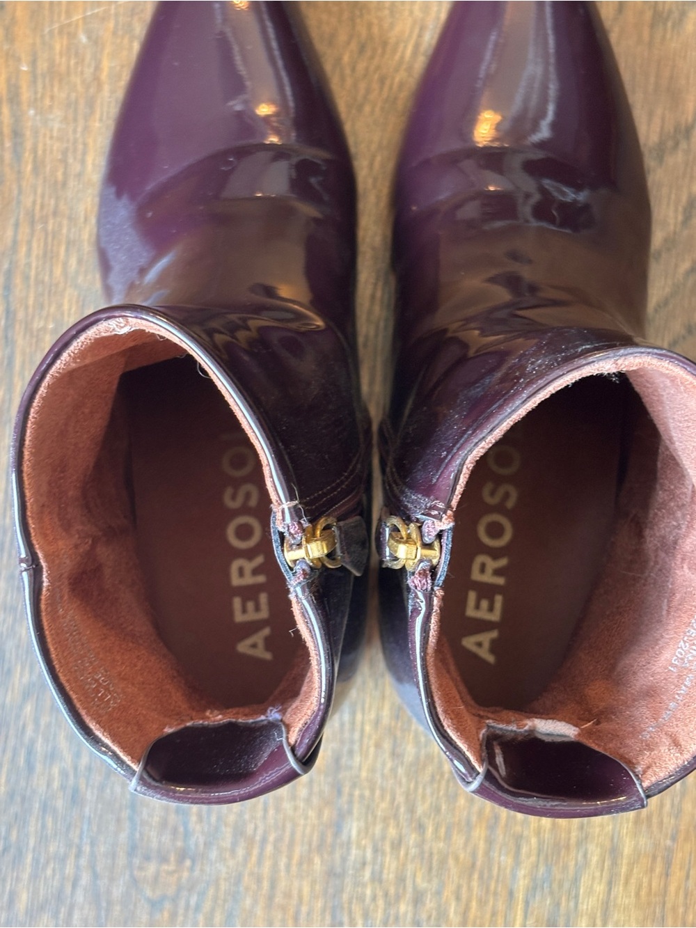 AEROSOLES Women's Glossy Bordeaux Patent Ankle Boots - Picture 4 of 6